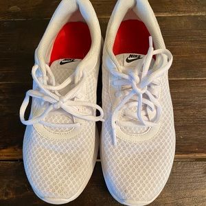 Women’s Nike Tanjuns